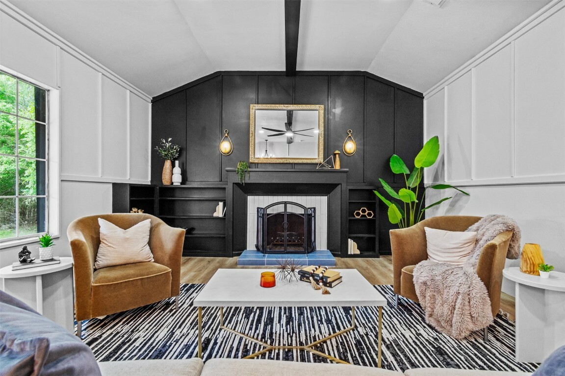 Property Photo: 234 Woodcreek Drive TX 78676