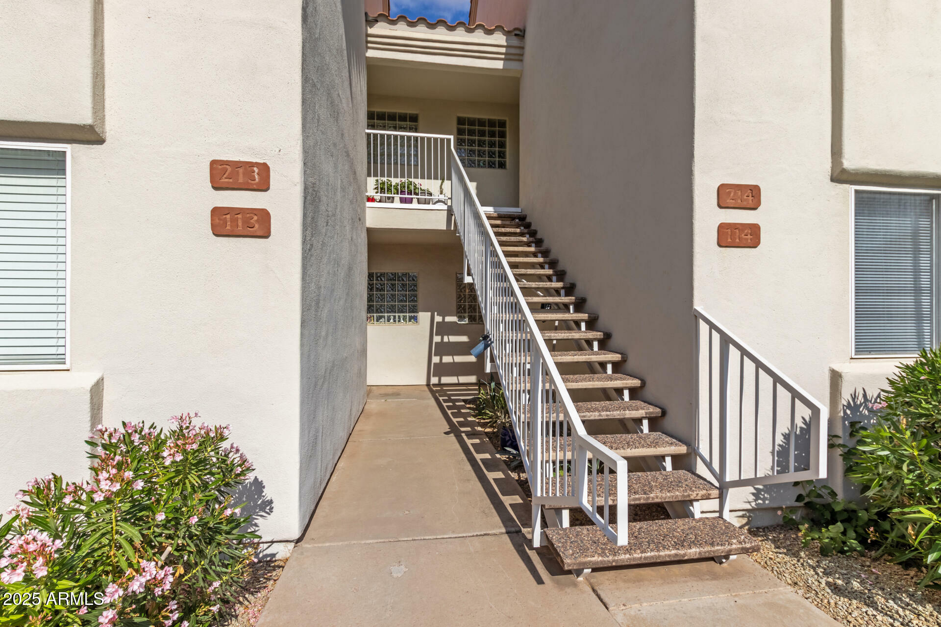 Property Photo: 10401 N 52nd Street 114 AZ 85253
