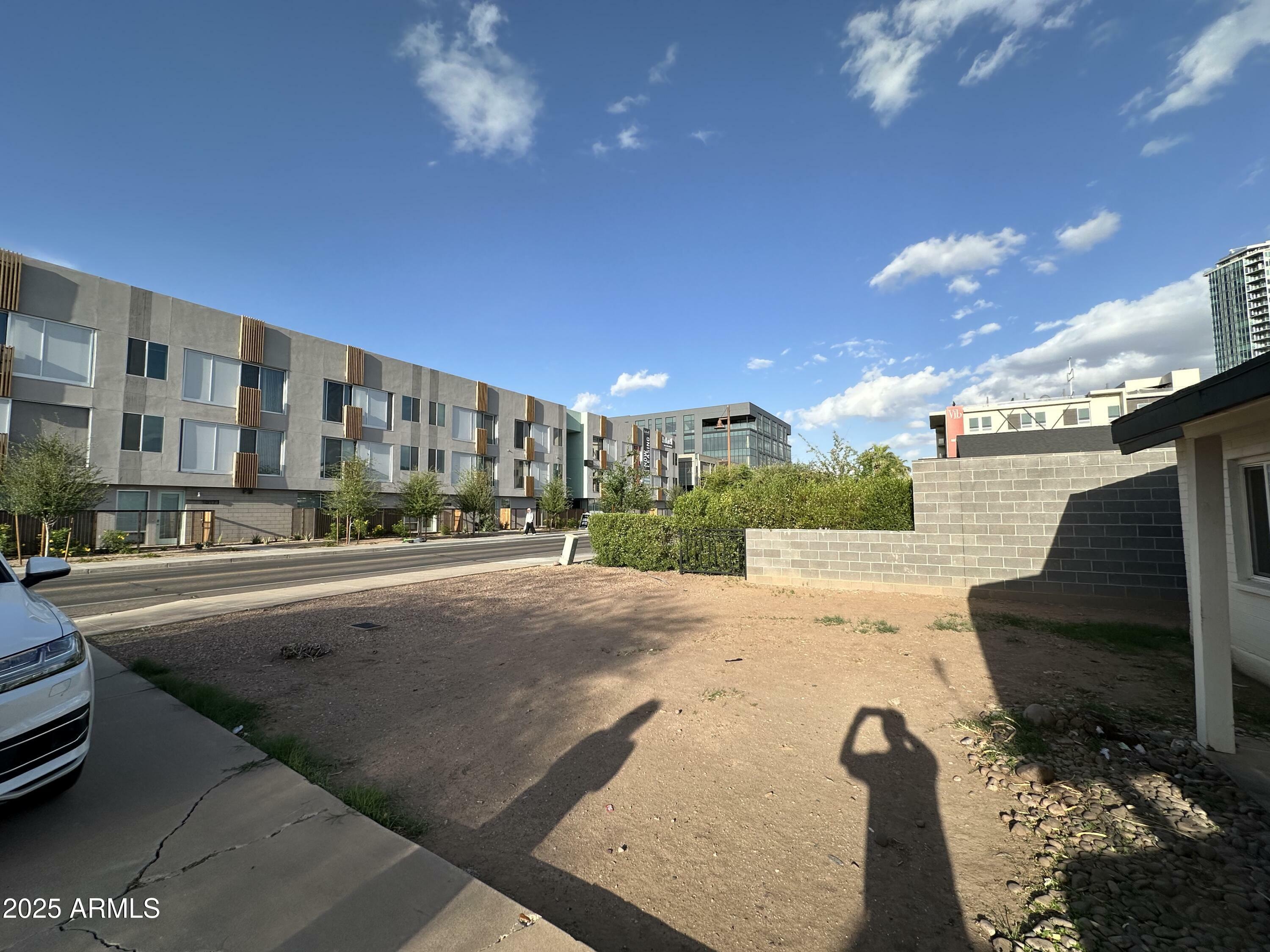 Property Photo: 421 W 5th Street AZ 85281