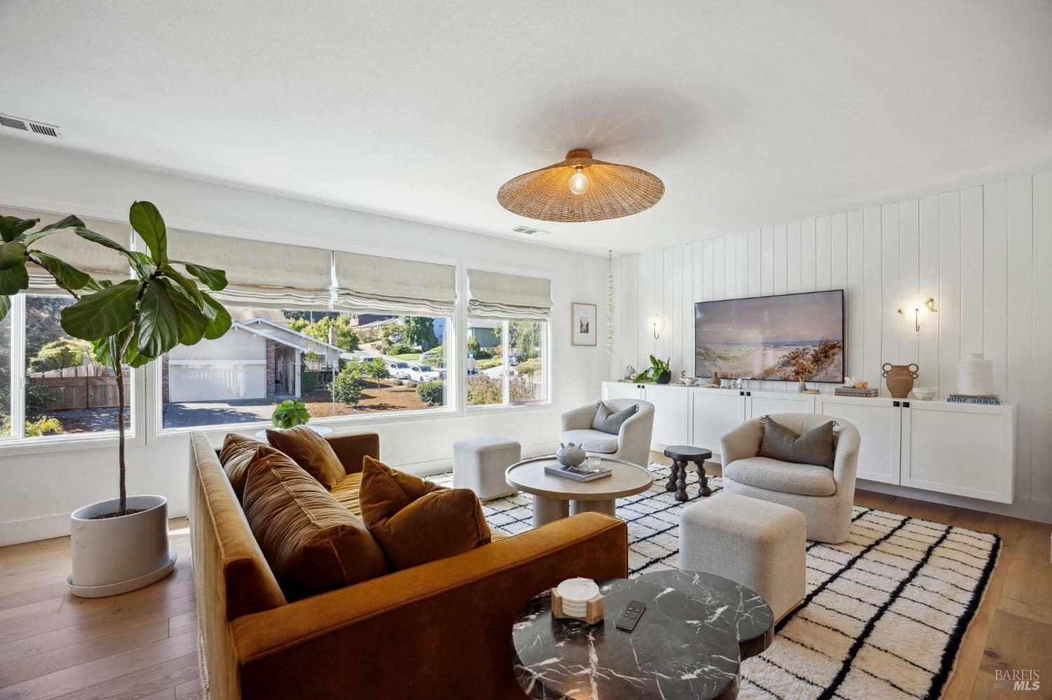 Property Photo: 765 Cindy Lane CA 94952