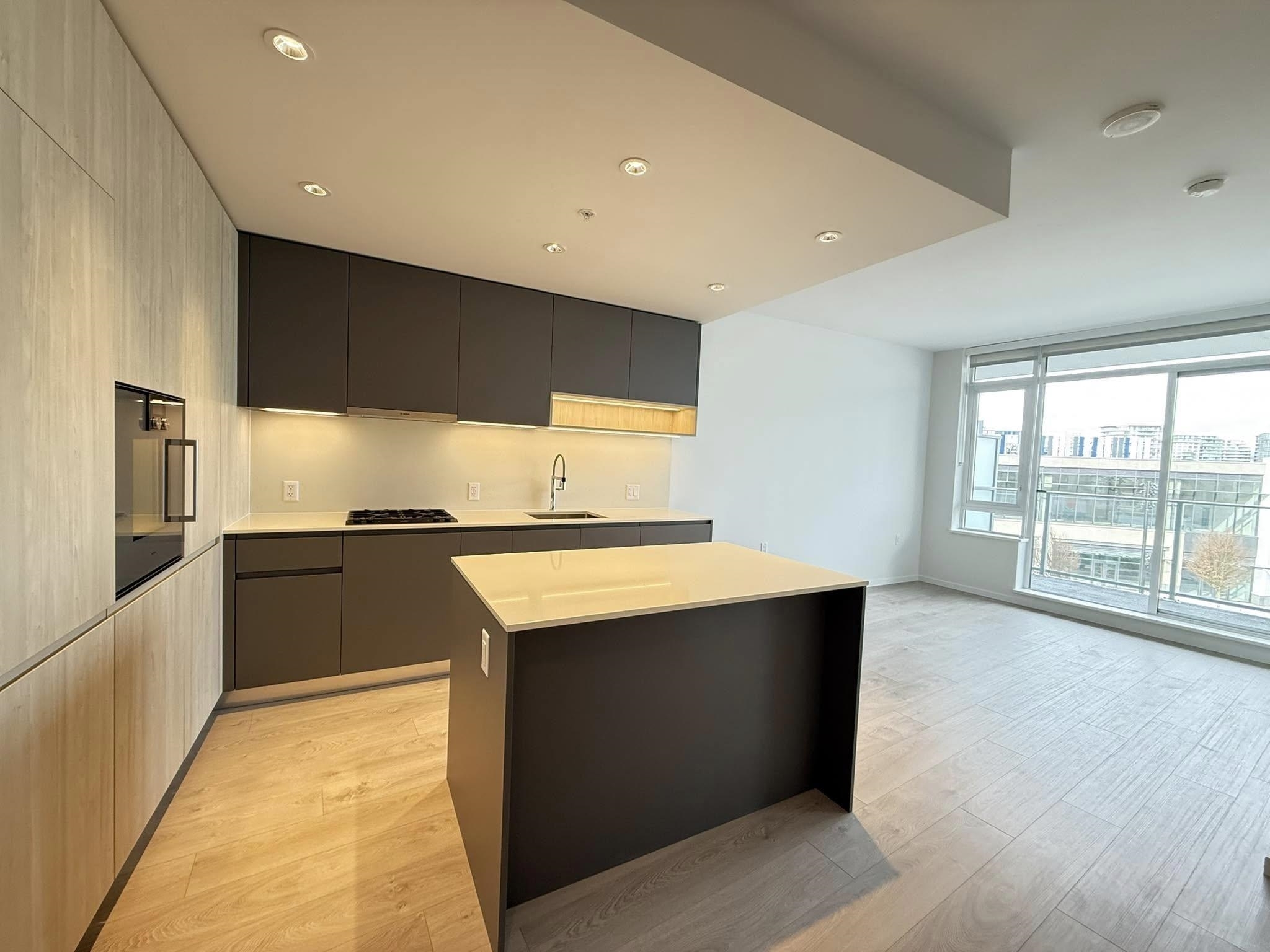 Property Photo: 6808 Minoru Boulevard 323 BC V6Y 0M7