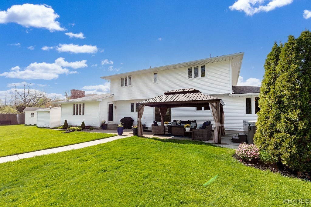 Property Photo: 89 Morningside Drive NY 14072