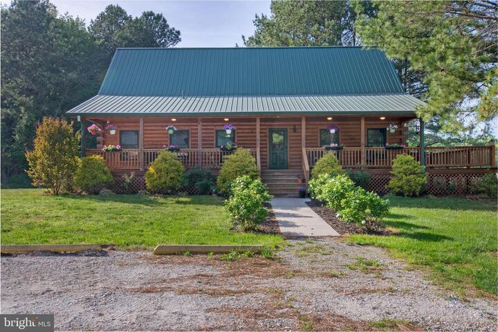 Property Photo: 5764 Black Maple Lane DE 19963