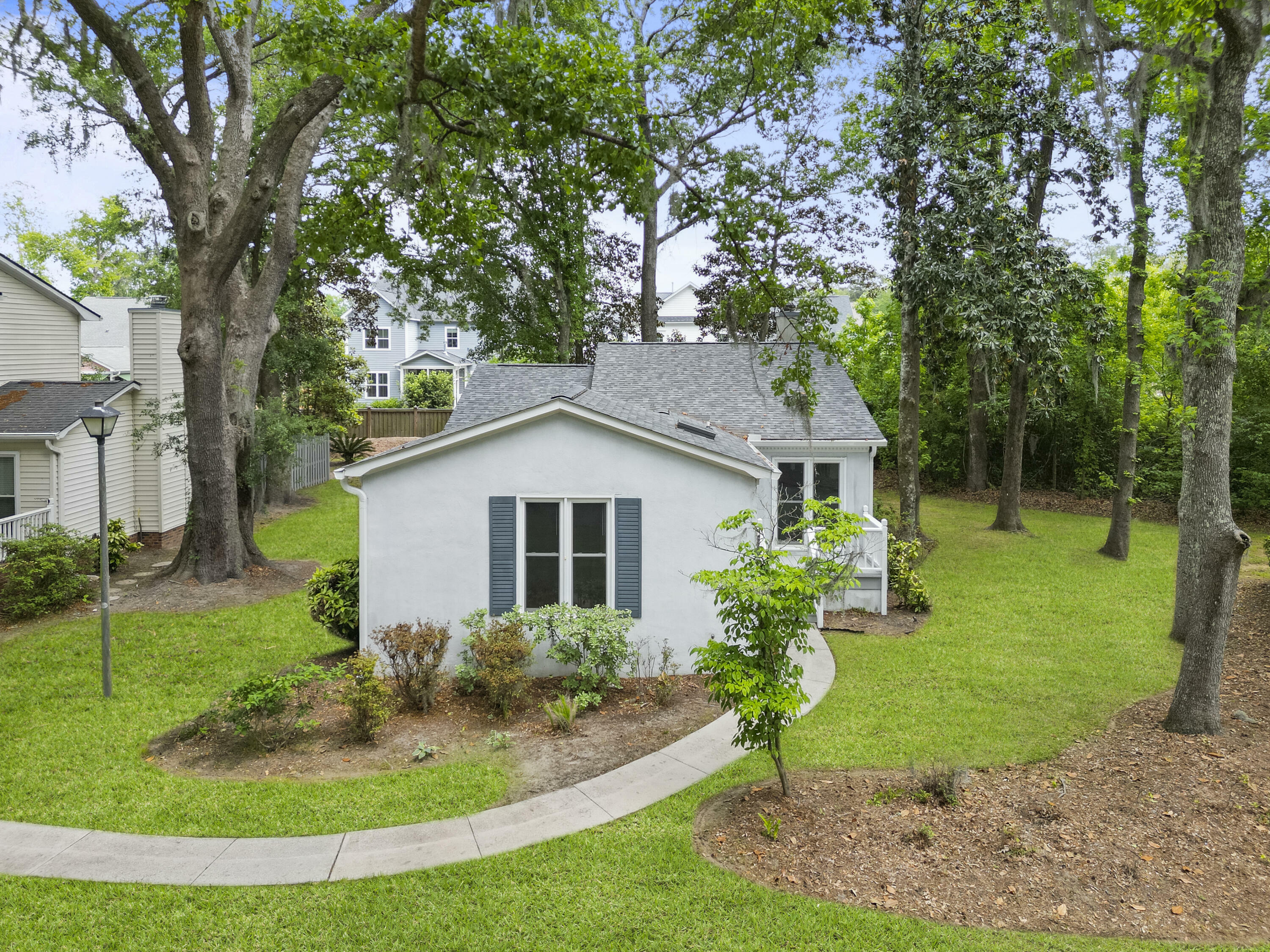 Property Photo: 987 Harbor Oaks Drive SC 29412