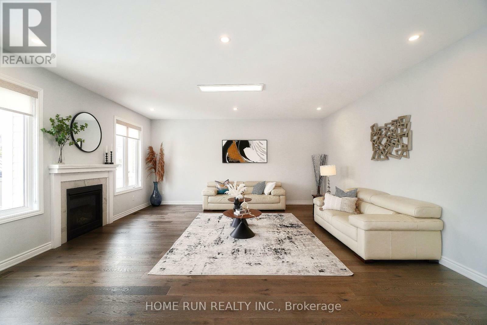Property Photo: 580 Malahat Way ON K2V 0J6