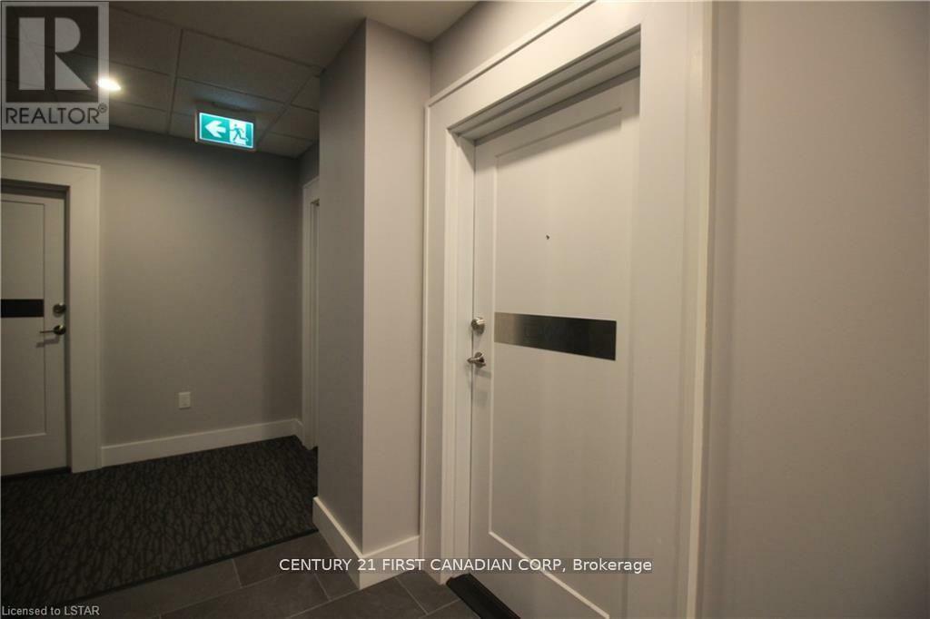 Property Photo: 505 Talbot Street 1005 ON N6A 2S6