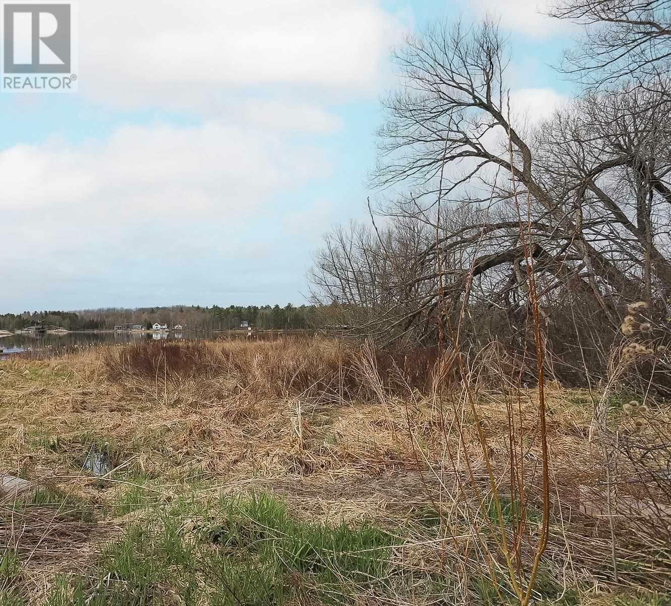 Photo de la propriété:  Pt Lt 11 Con 5 Island View Dr  ON P0R 0A2 