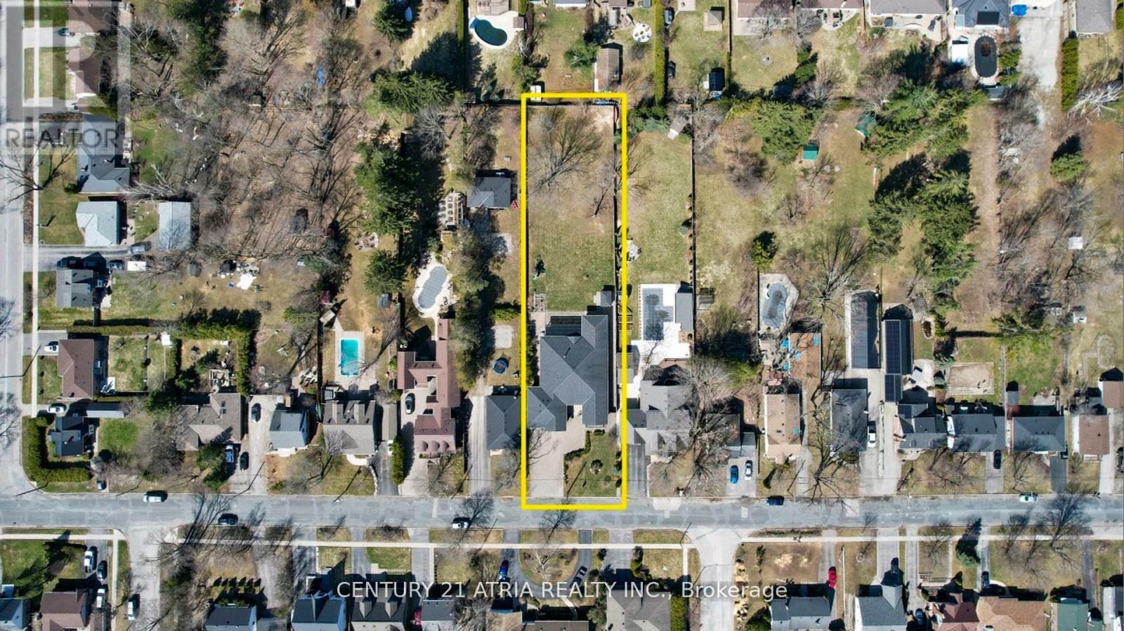 Property Photo: 124 Puget Street ON L4M 4N5