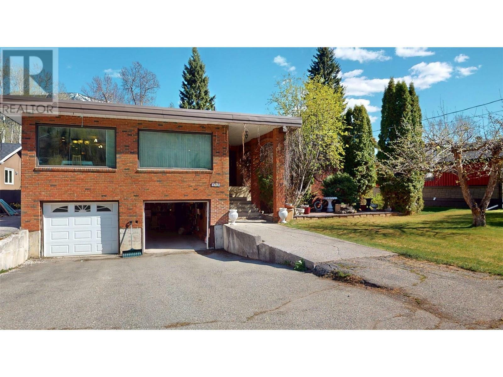 Photo de la propriété: 1698 McKenzie Road BC V0B 1M5