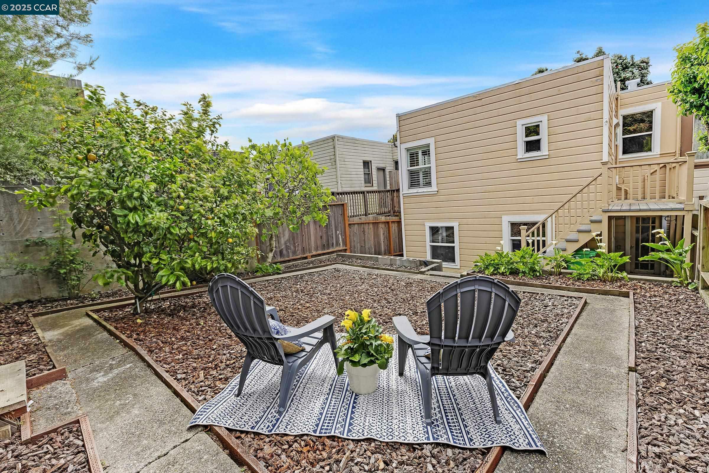 Property Photo: 504 Monterey Blvd CA 94127