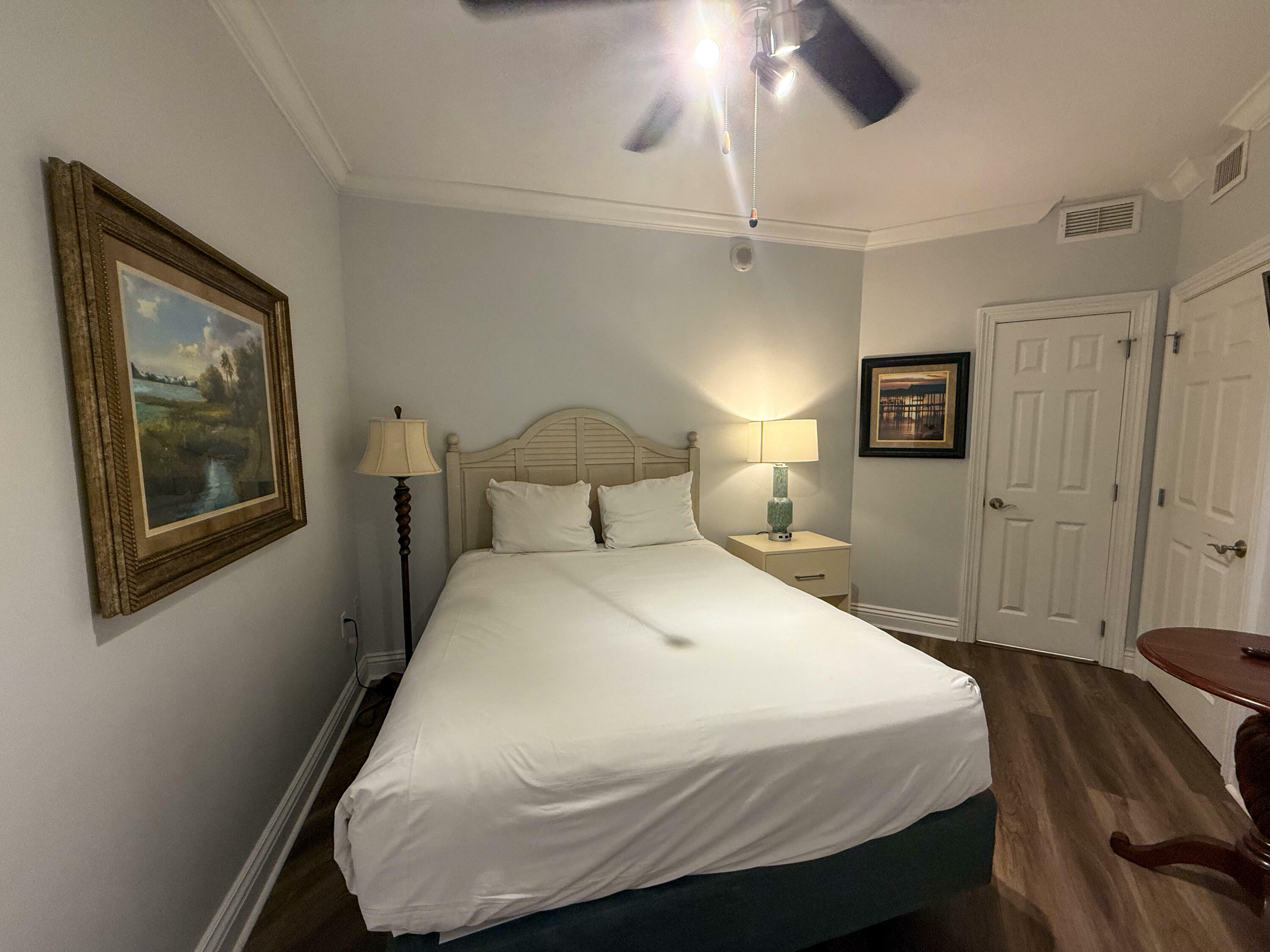 Property Photo: 10 Harbor Boulevard E305b FL 32541