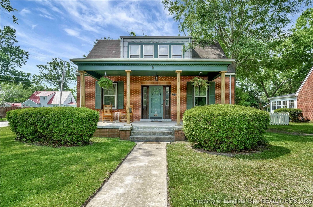 Property Photo: 201 W 16th Street NC 28358