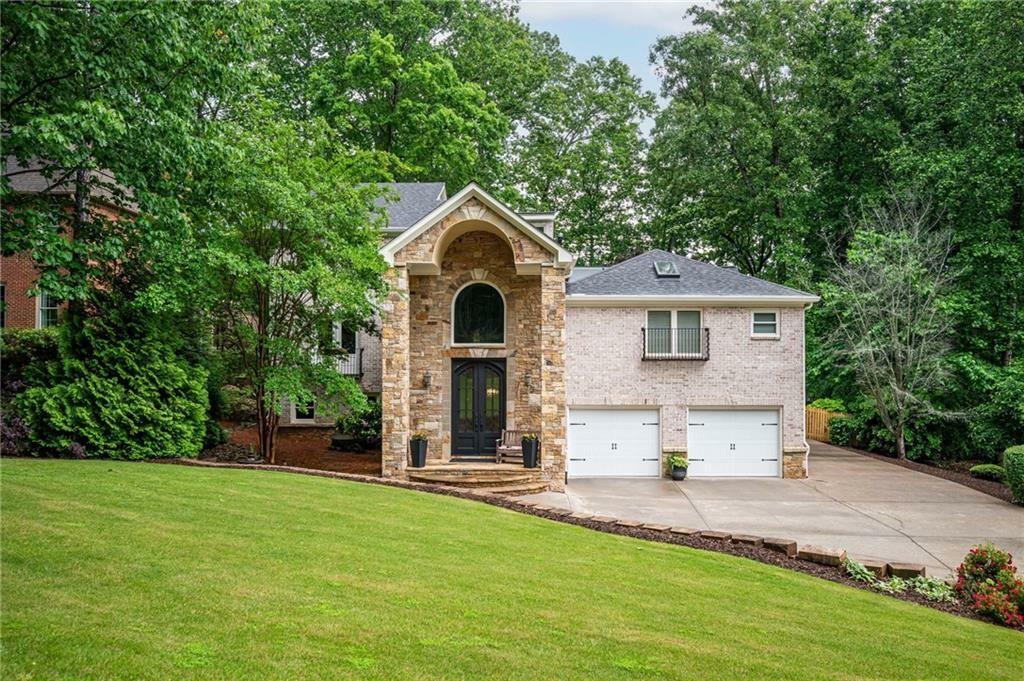Property Photo: 3290 Coachmans Way NE GA 30075