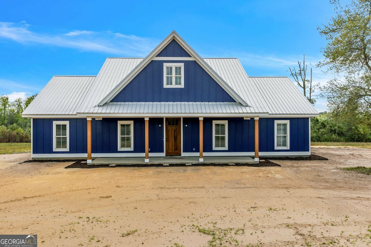 Property Photo: 567 NW Henry Walcott Road GA 31316