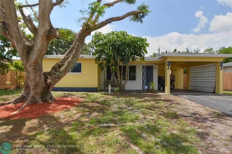 Property Photo: 6750 Cody St FL 33024