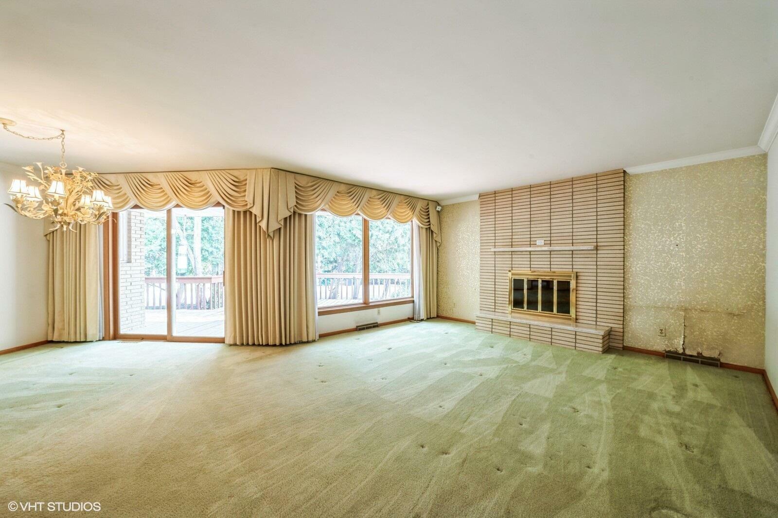 Property Photo: 8227 Oakwood Avenue IN 46321