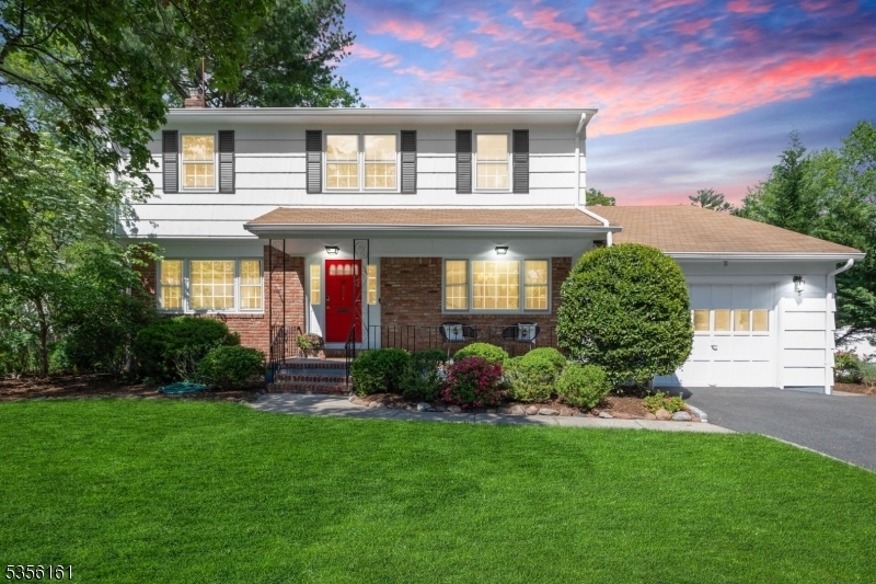 924 Brown Ave  Westfield Town NJ 07090 photo
