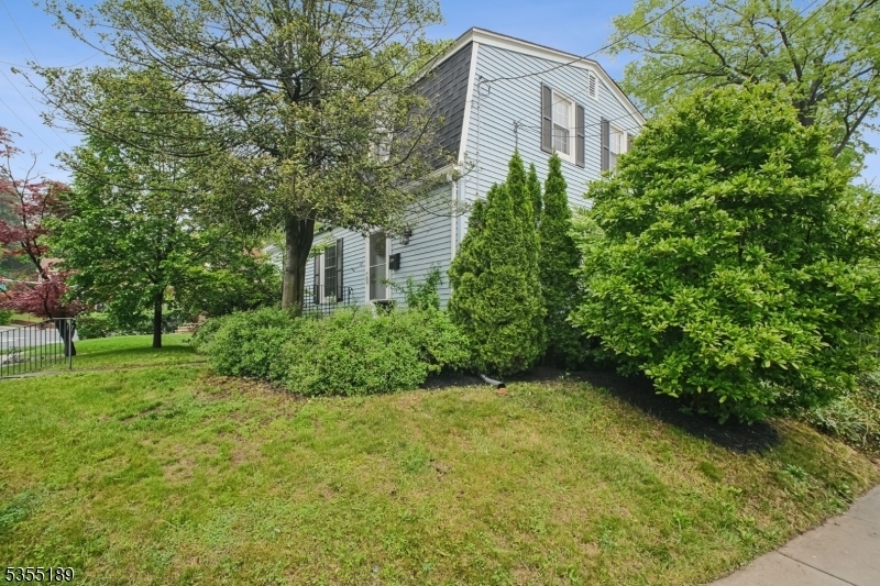 Property Photo: 118 Boyden Ave NJ 07040