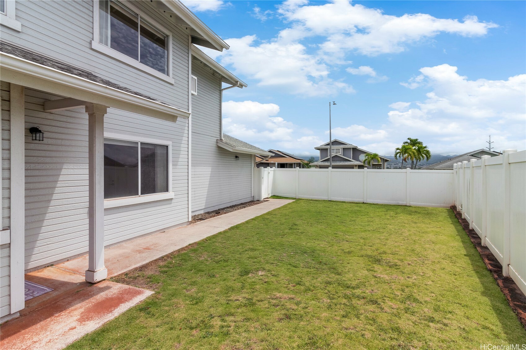 Property Photo: 94-1053 Lelehu Street HI 96797