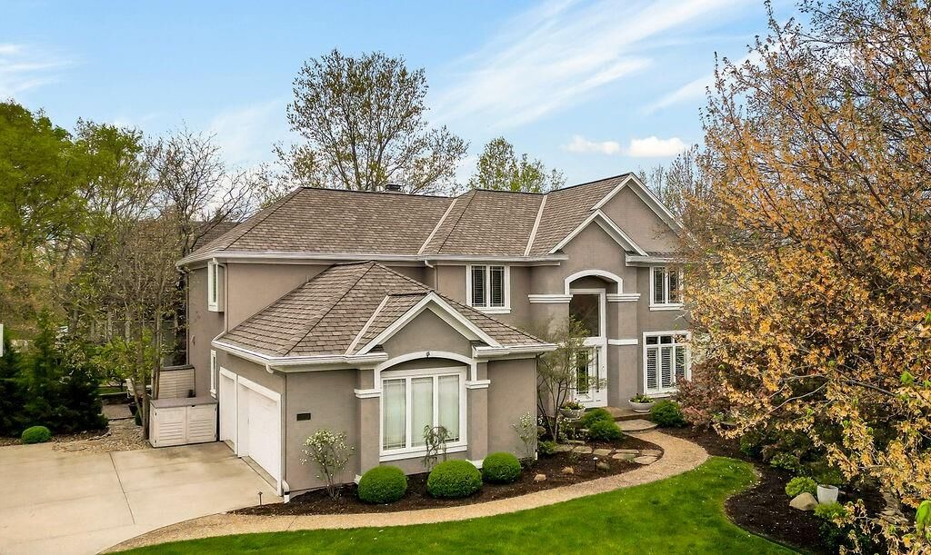 Property Photo:  10863 S Cedar Niles Circle  KS 66061 