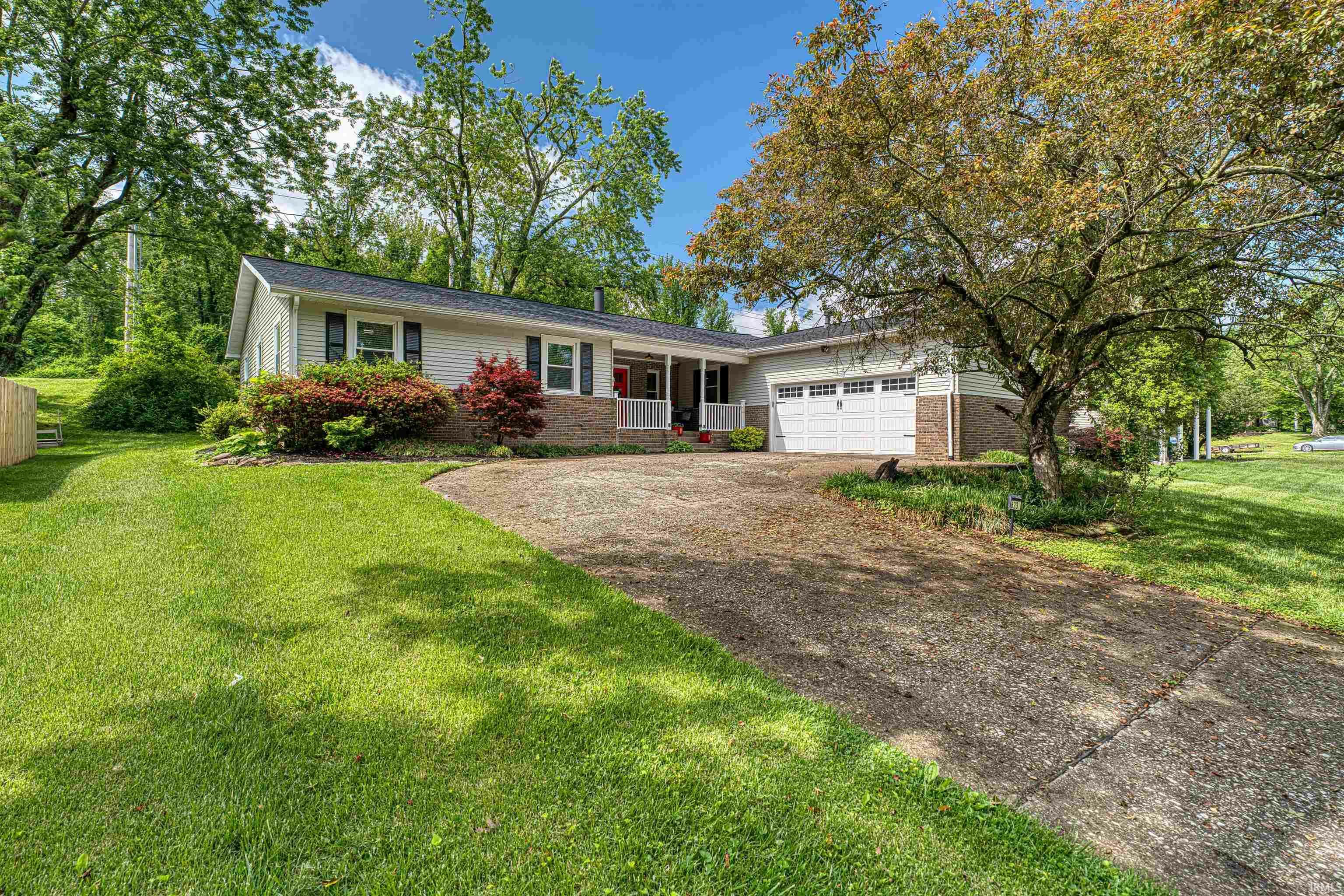 Property Photo: 623 Forest Park Drive IN 47630