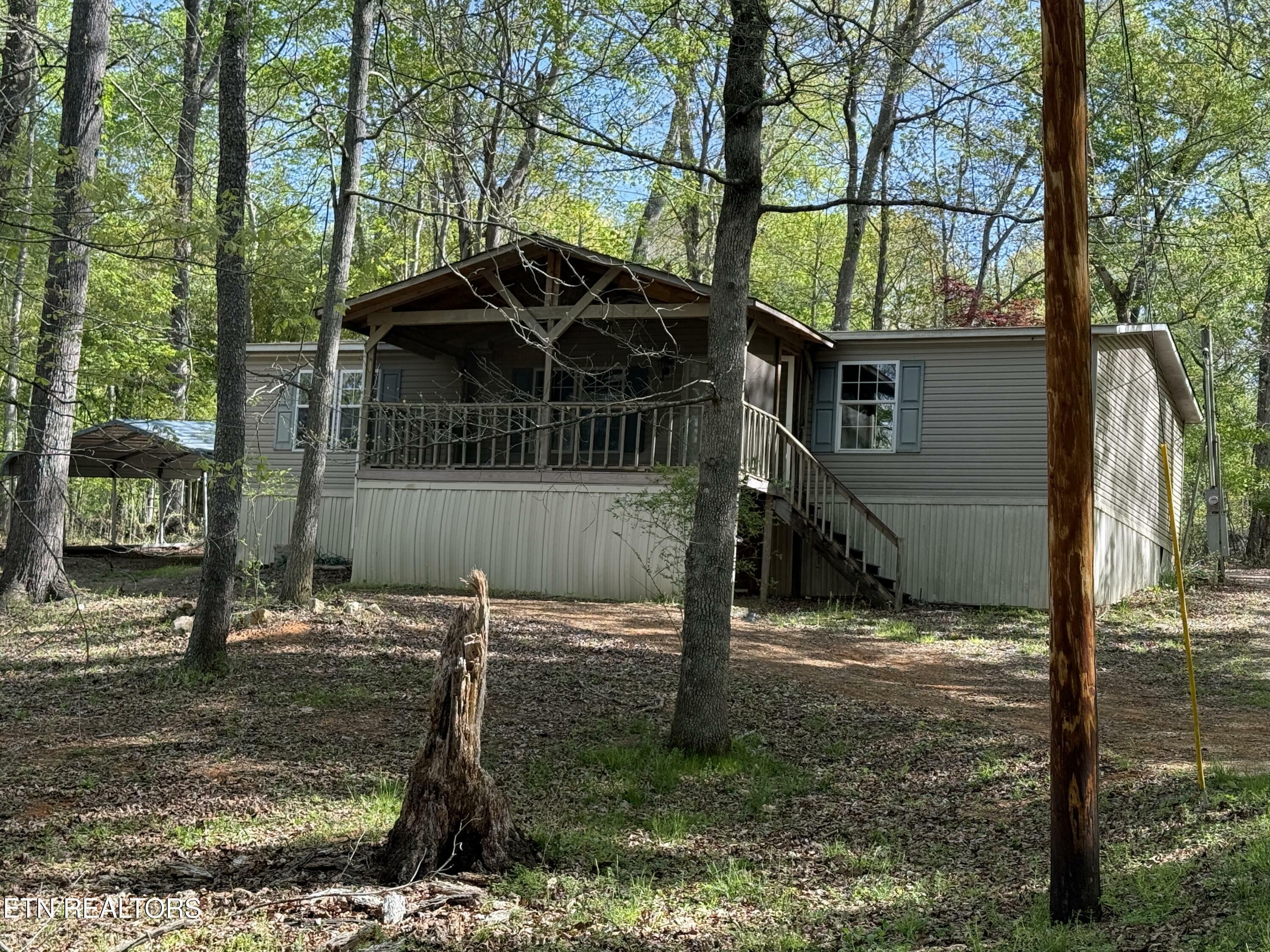 Property Photo: 807 Little Dogwood Rd TN 37763