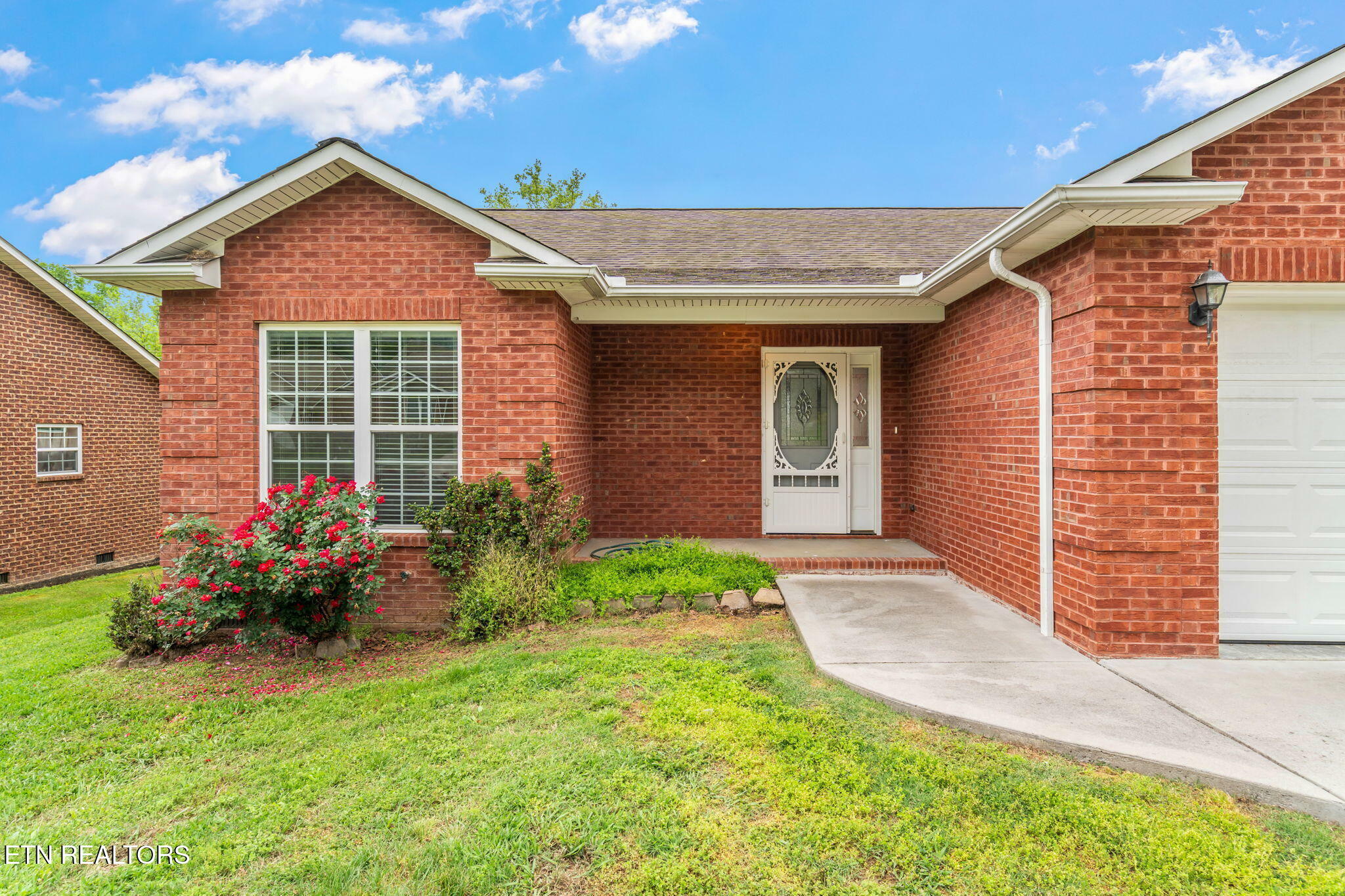 Property Photo: 326 Joshua Landing Court TN 37865