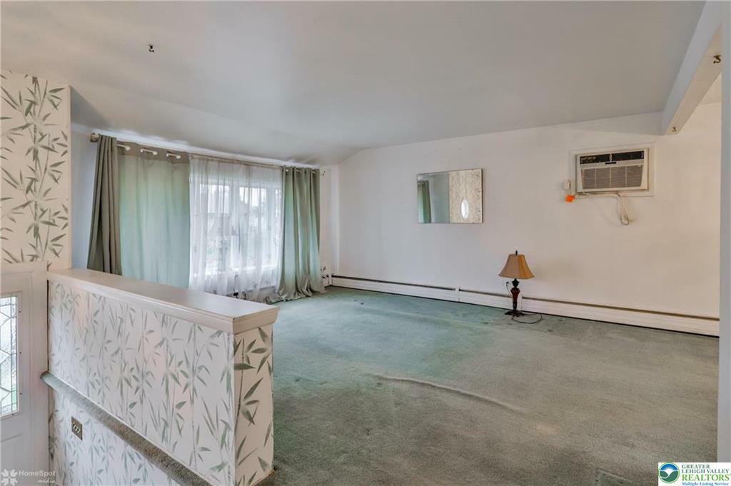 Property Photo: 1845 Sherwood Street PA 18109