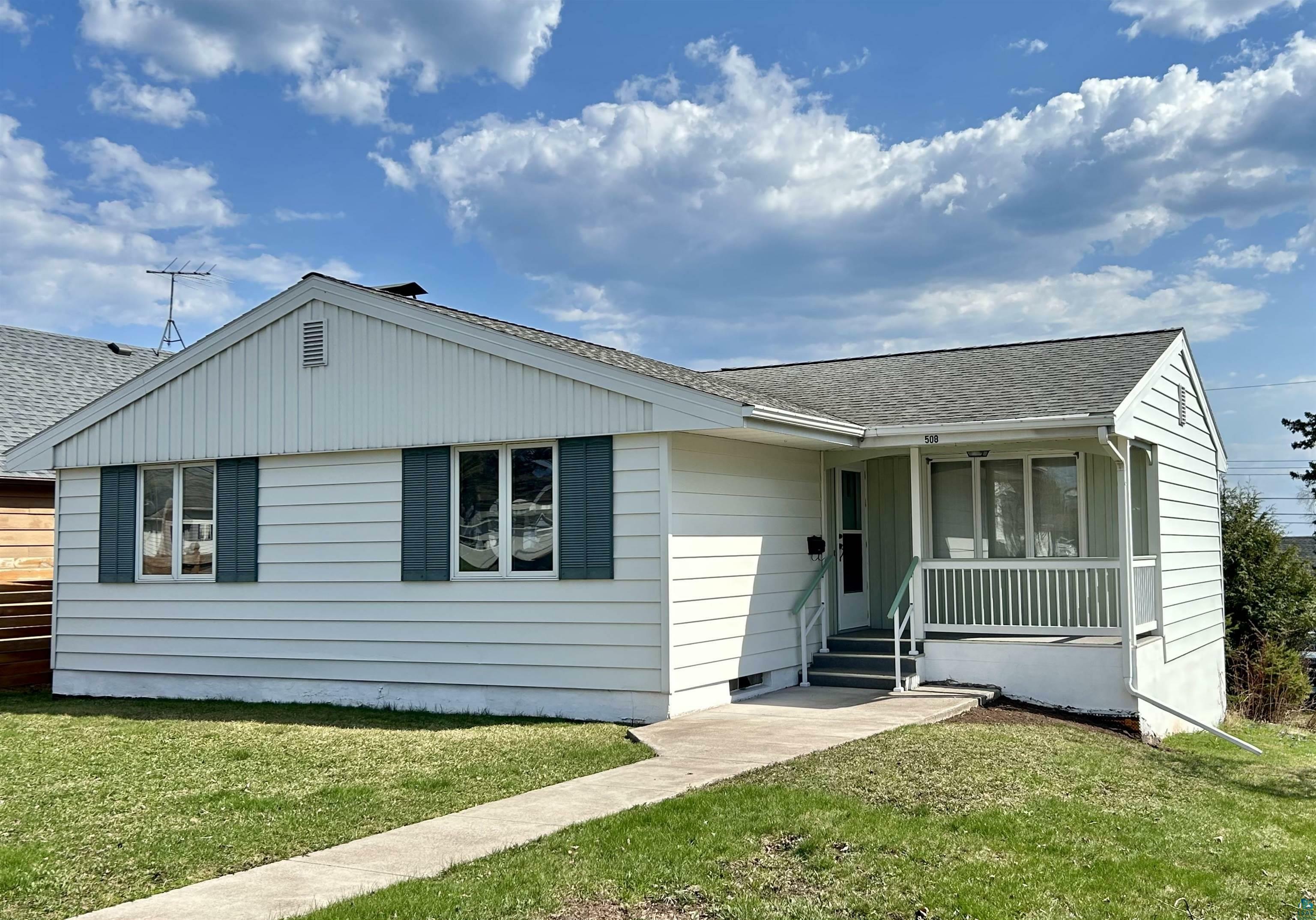Property Photo: 508 12th Ave MN 55616