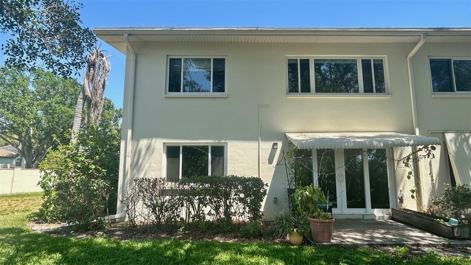 Property Photo: 4560 Overlook Drive NE 168 FL 33703