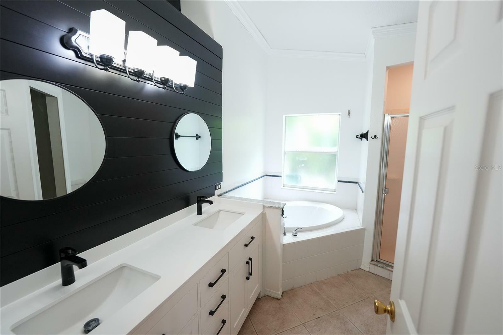 Property Photo: 10255 Cody Lane FL 32825