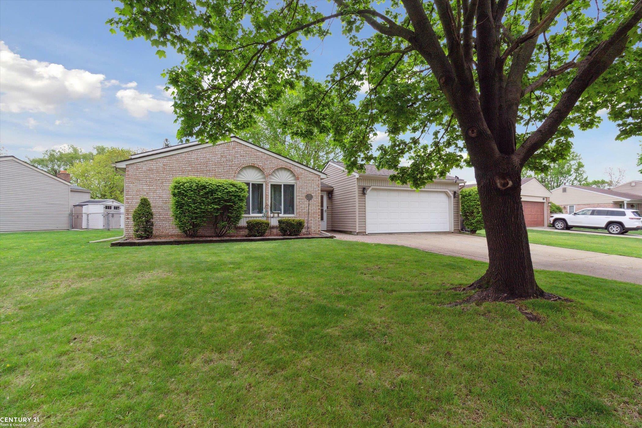 Property Photo: 16060 Touraine Drive MI 48038