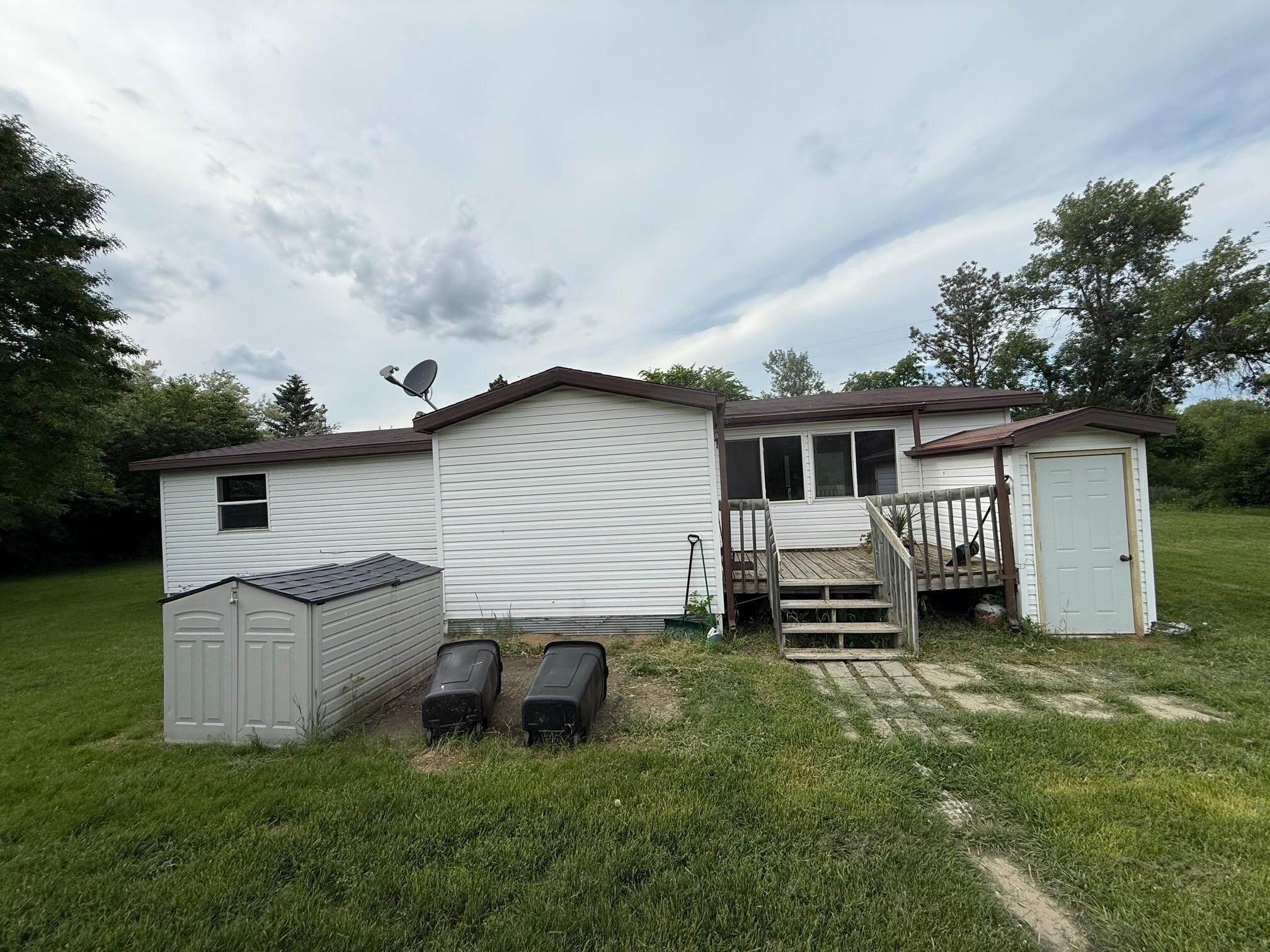 Property Photo: 1601 72nd St SE ND 58701