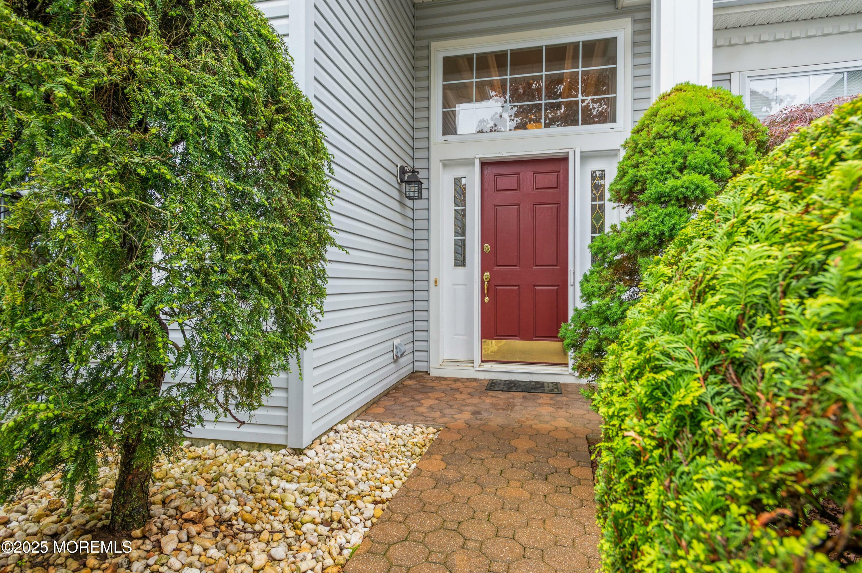 13 Hogan Way  Monroe NJ 08831 photo