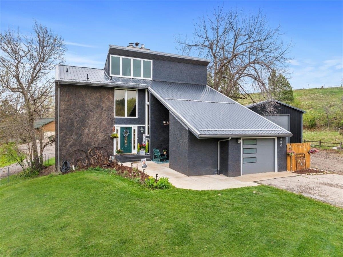 Property Photo: 444 St. Joseph Street SD 57783