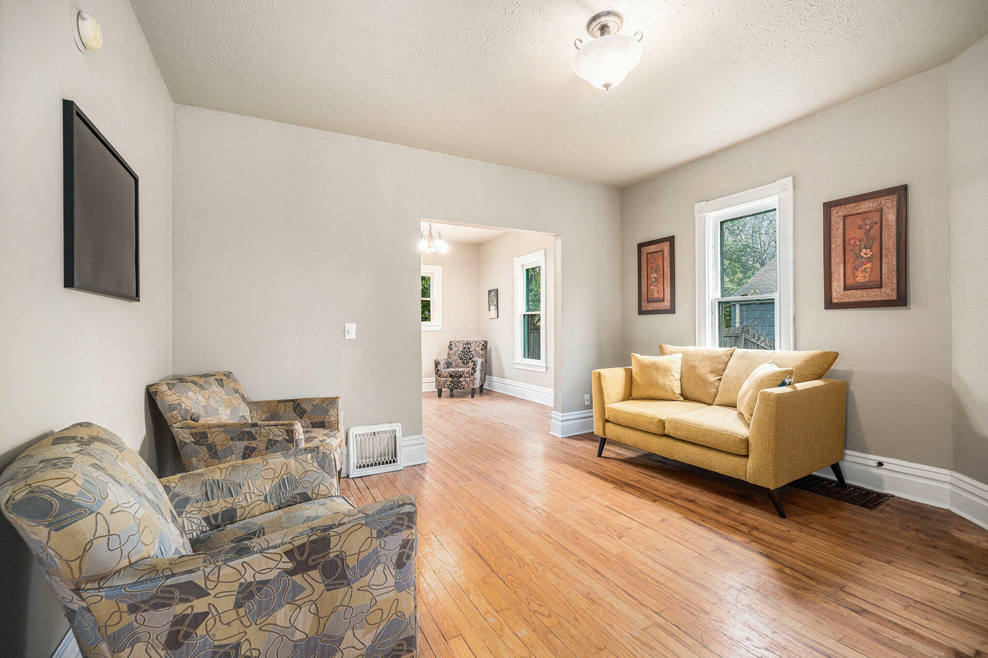 Property Photo: 1416 Oak Street MI 49008