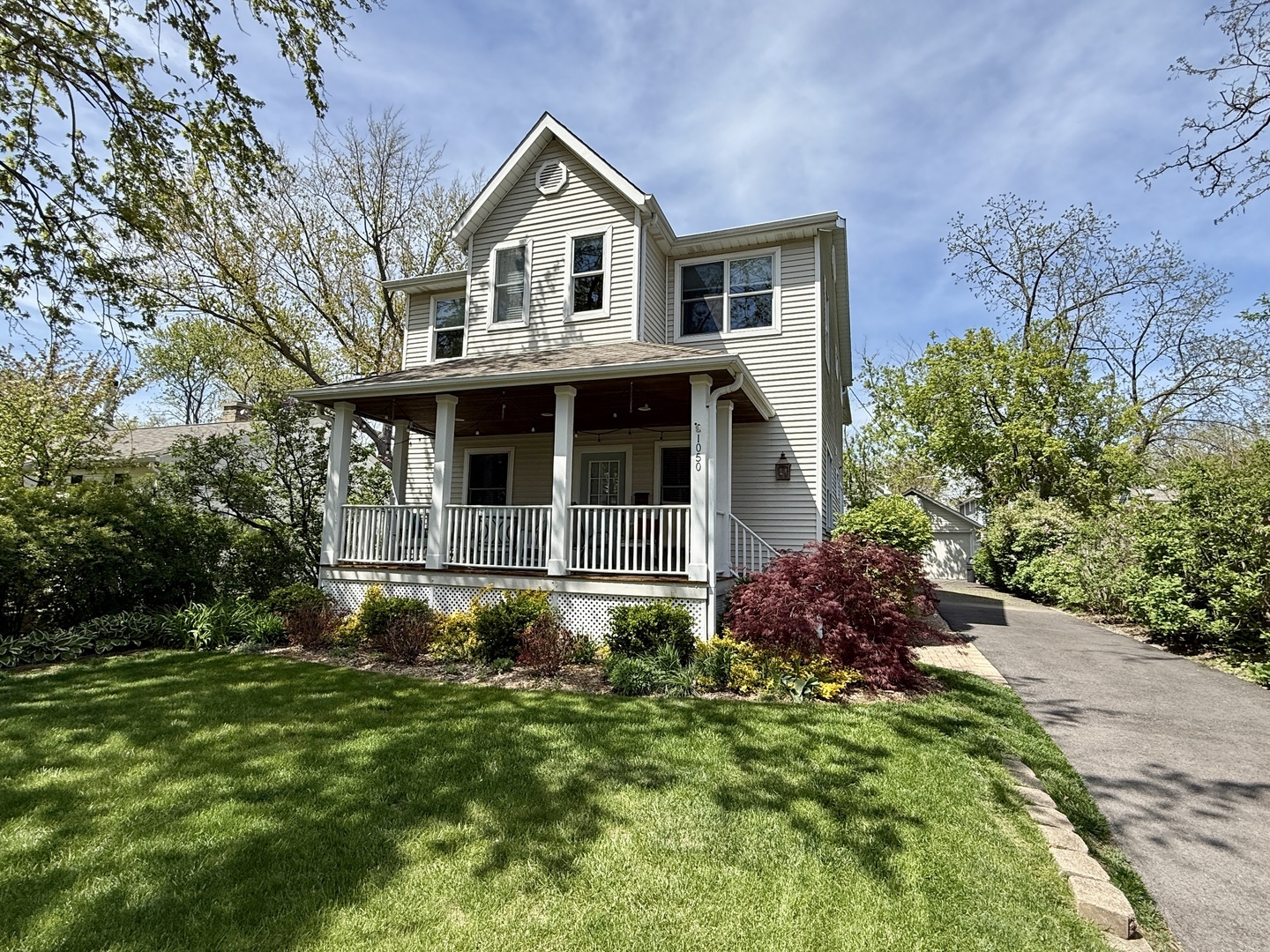 Property Photo: 1050 Somerset Avenue IL 60015
