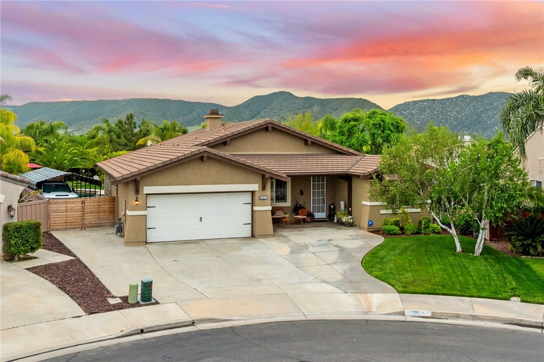 Property Photo:  23817 Meadowgate Court  CA 92562 