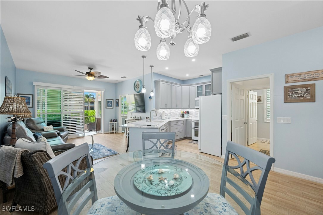 Property Photo: 1067 Hartley Avenue 702 FL 34145