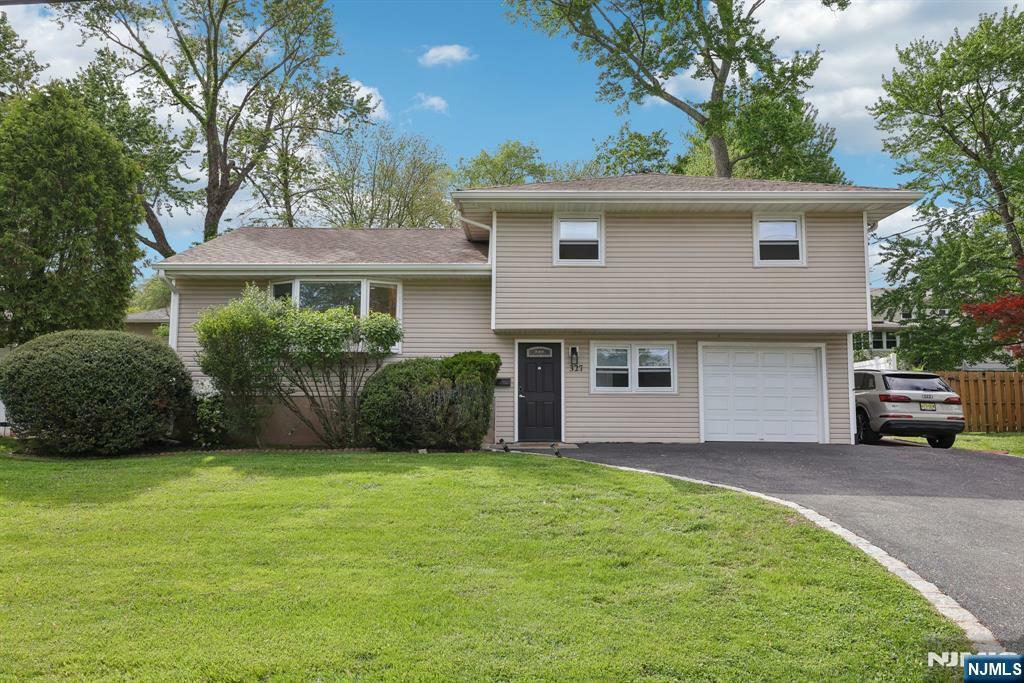 Property Photo: 327 Congers Avenue NJ 07647