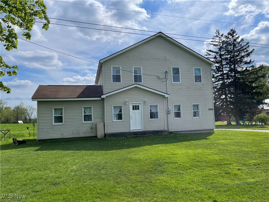 9207 Plank Road  North Bloomfield OH 44450 photo