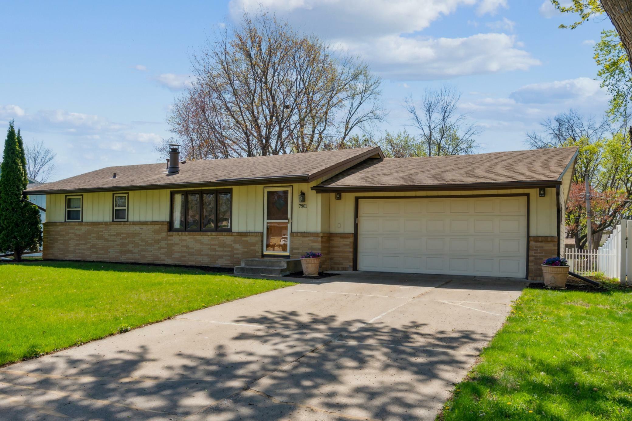 Property Photo: 7801 45 1/2 Avenue N MN 55428