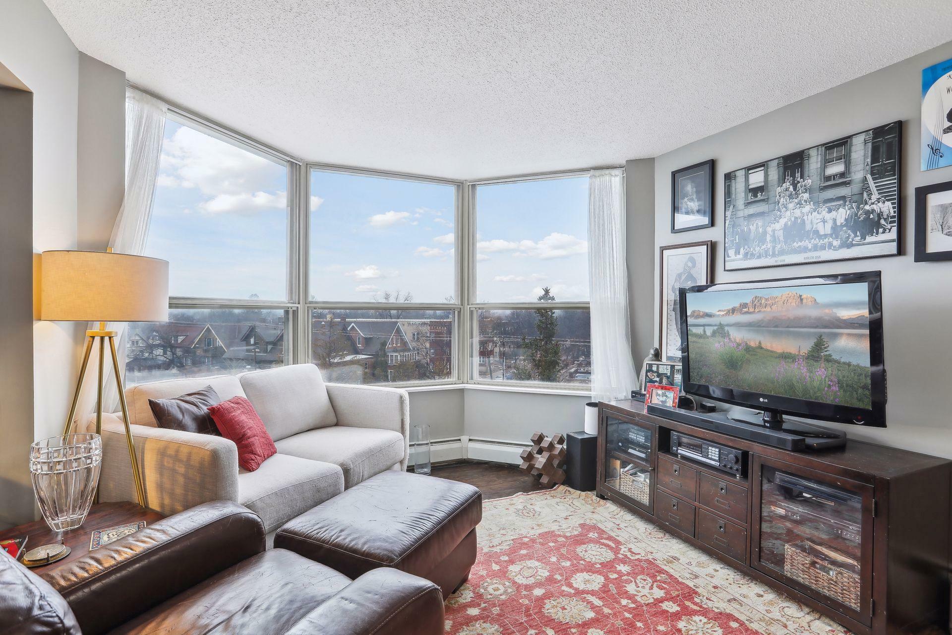 1425 W 28th Street 407  Minneapolis MN 55408 photo