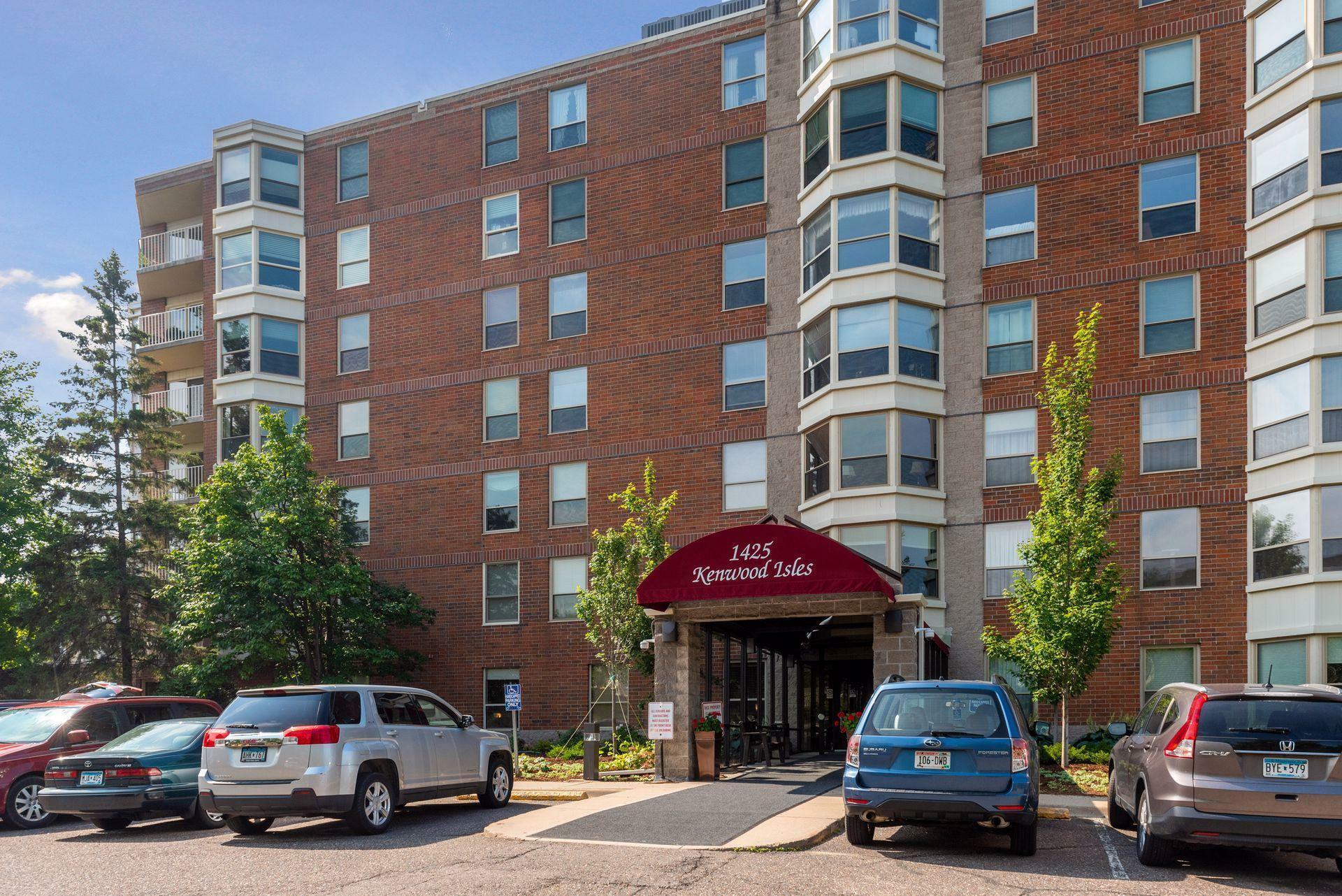 Property Photo: 1425 W 28th Street 407 MN 55408
