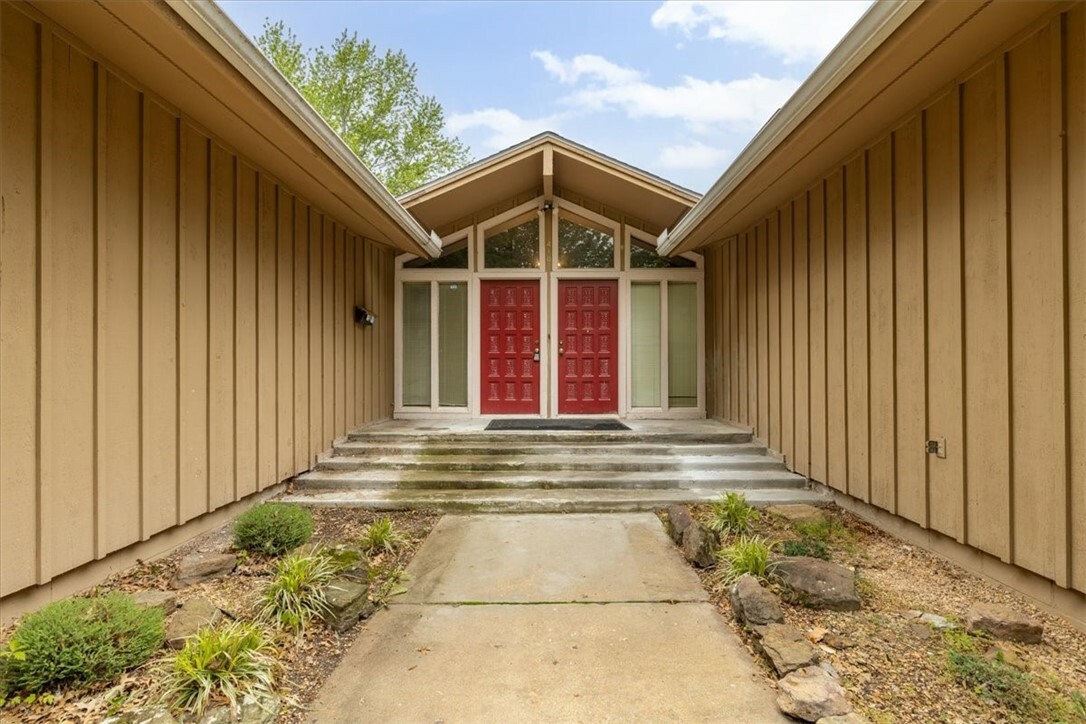 Property Photo: 410 Harve Street AR 72762