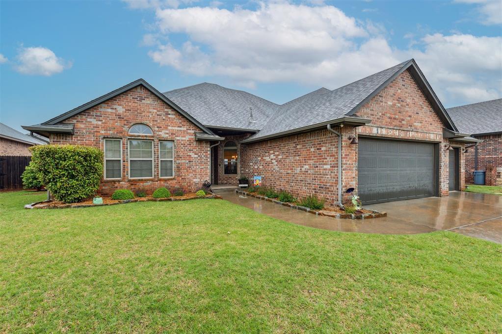 Property Photo: 5421 Painted Pony Road OK 73132