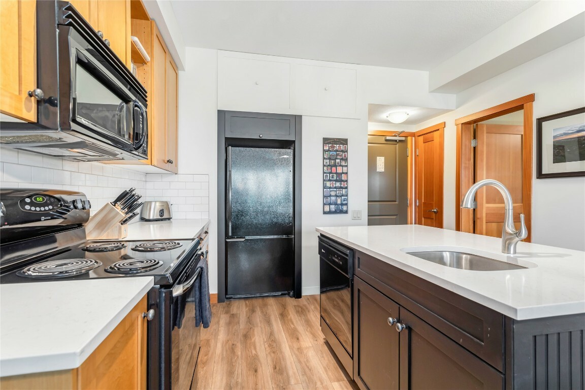Property Photo: 105 Village Centre Court 323 BC V1H 1T2