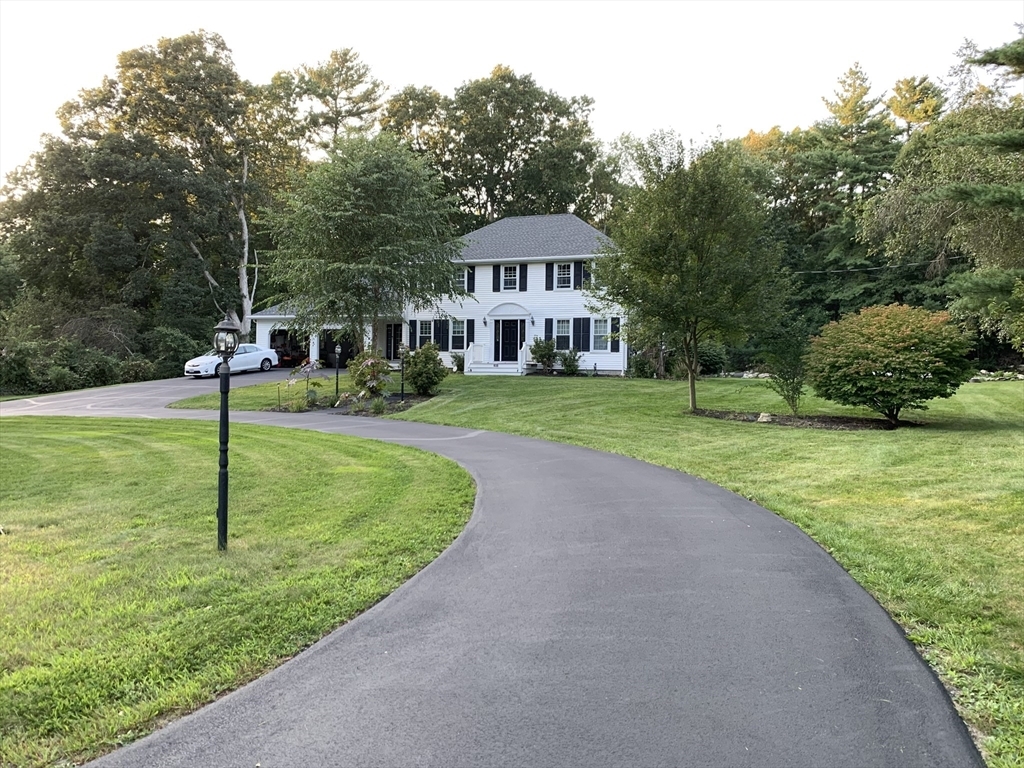 930 King St  Raynham MA 02767 photo
