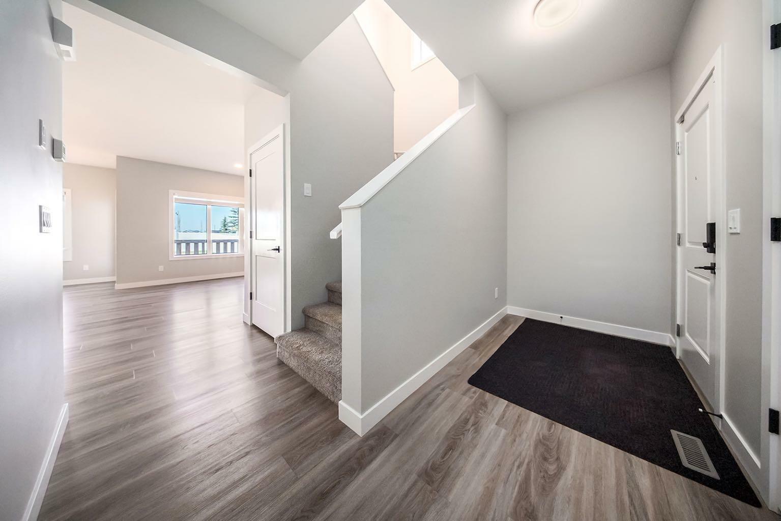 Property Photo: 88 Henderson Crescent AB T0M 1R0