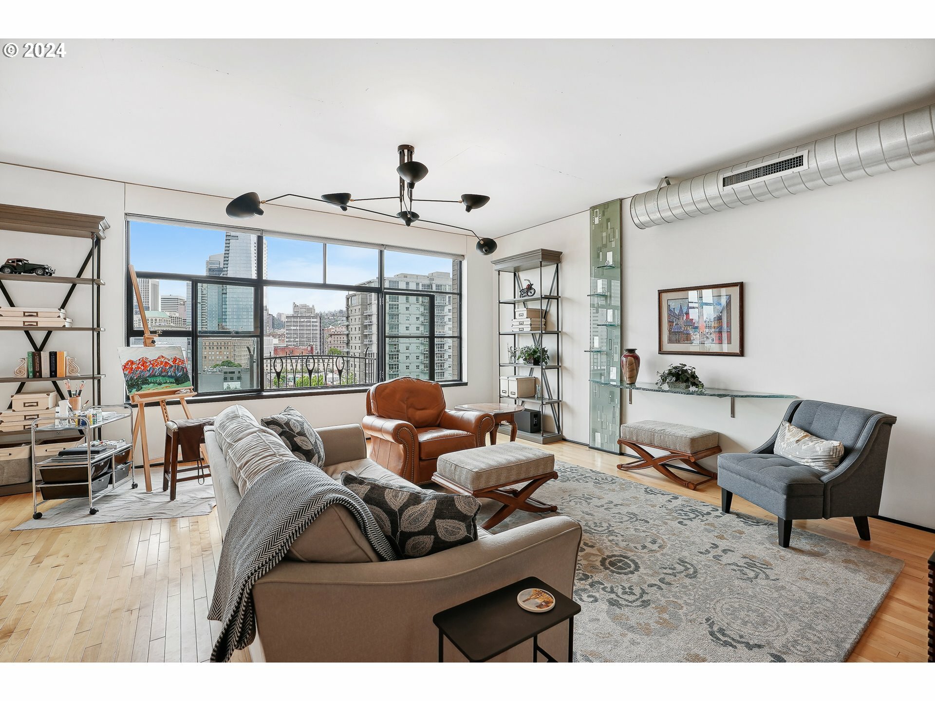 Property Photo: 333 NW 9th Ave 1205 OR 97209